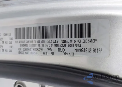 2016 Ram 1500 Big Horn из США, поврежденный, VIN 1C6RR7GT3GS372041